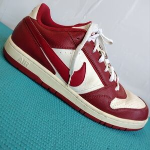 Nike Air Prestige Red White Men's Lace Up Sneakers 11.5